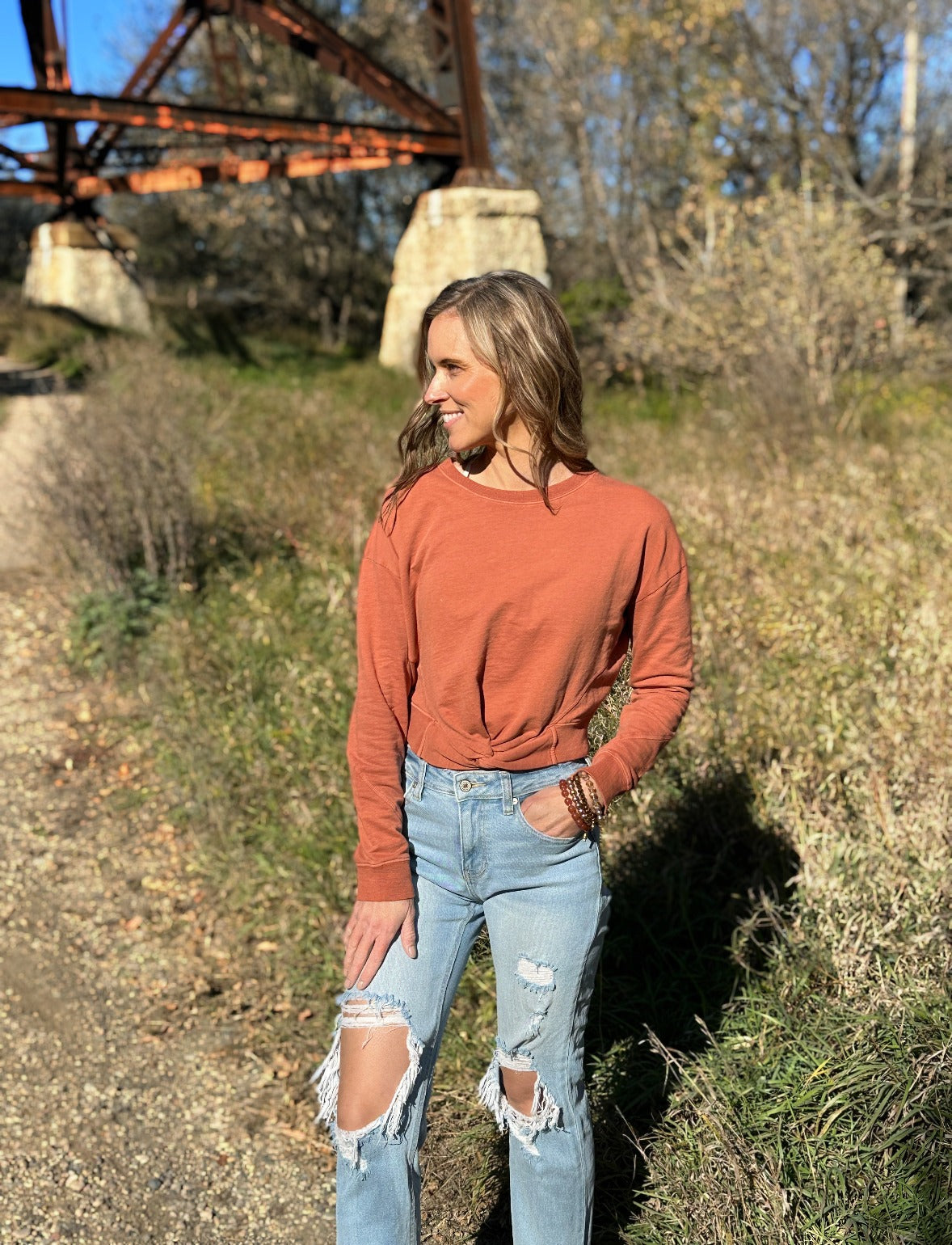 Maven Twist Crop Pullover
